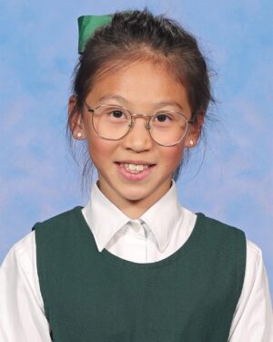 Headshot: Emma-Qian-photo