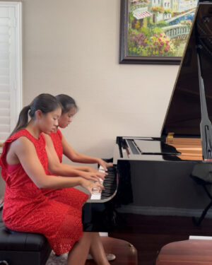 Piano Duet Olina Xia and Olivia Xia